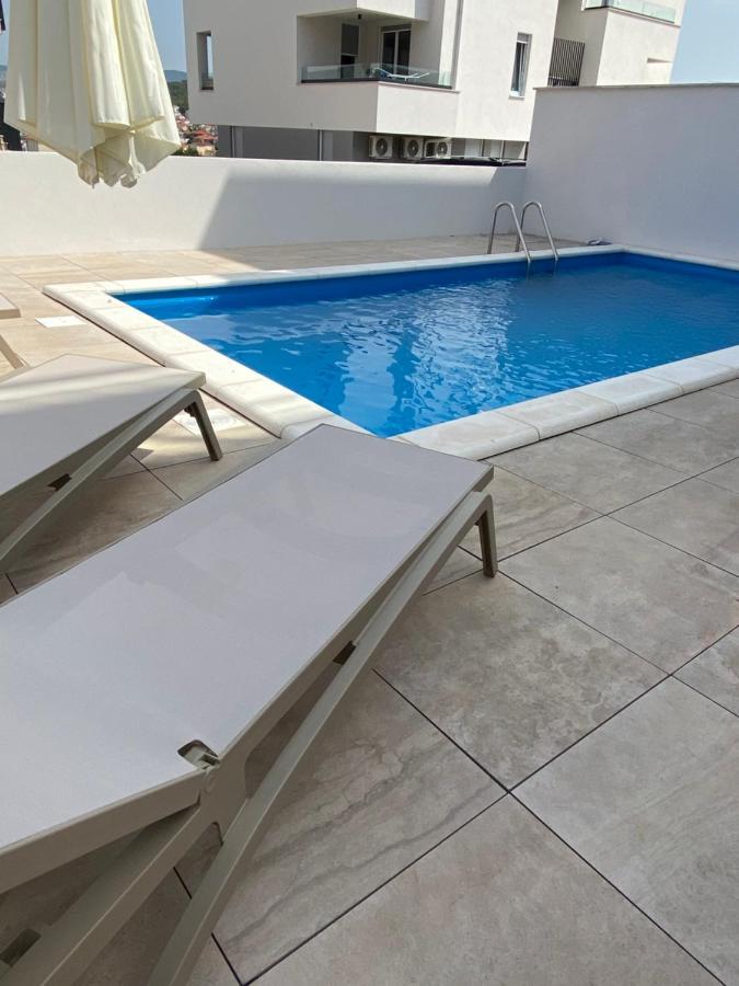 Navale With A Roof Terrace And A Heated Pool Trogir